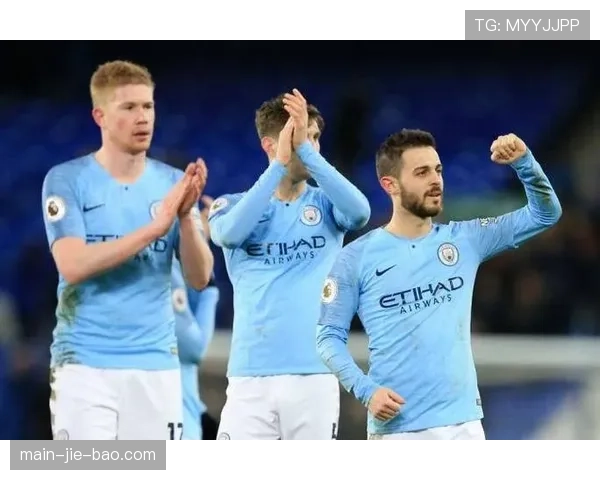 历史数据回顾：近十年四月英超场均跑动距离的演变趋势